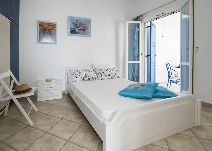 Milos Sunset Feriehus Trypití