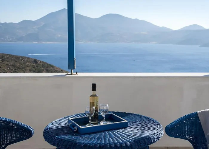 Feriehus Milos Sunset Trypití